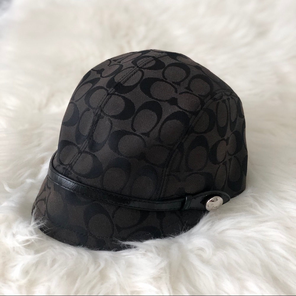 Coach Signature Karee Cap